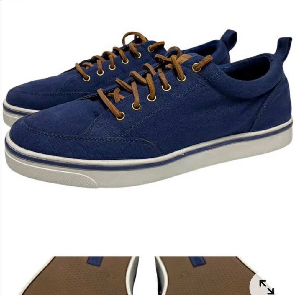 Brand new Vionic Sneakers